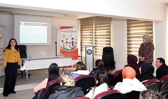 Koruyucu Aile Hizmet Modeli tanıtıldı