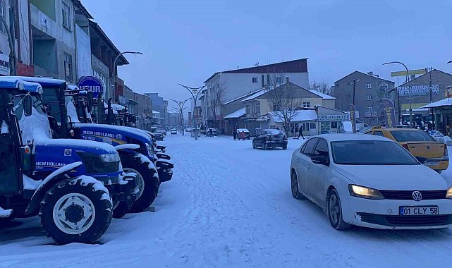 Malazgirt'te dondurucu soğuklar