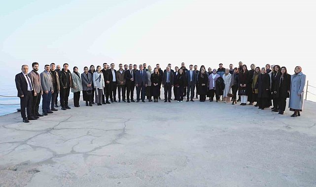 Müdür Gür: "Öğretmen bir milletin geleceğini inşa eden yüce bir eldir"