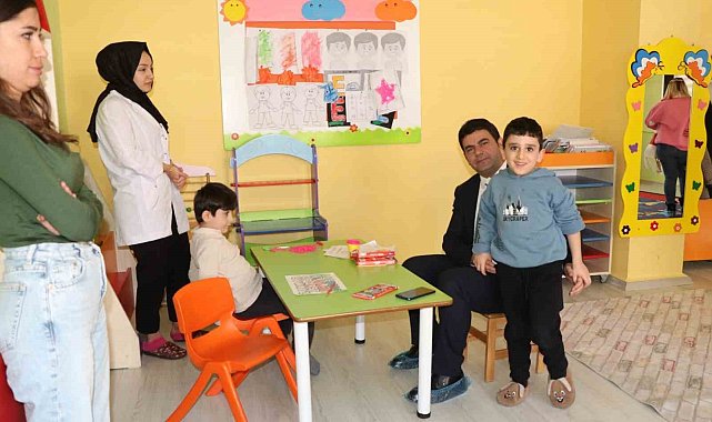 Müdür Yılmaz: "Özel öğrencilerimiz kıymetlidir"
