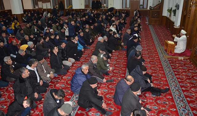 Muş'ta Miraç Kandili dualarla idrak edildi