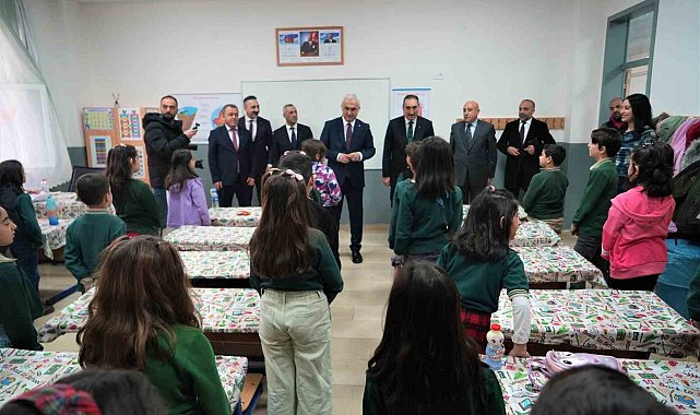 Muş'ta 104 bin 641 öğrenci ve 6 bin 663 öğretmen yarıyıl tatiline girdi