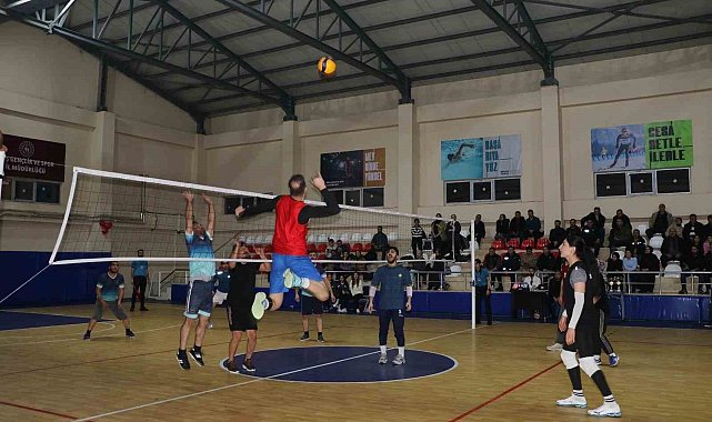 "Kurumlar Arası Voleybol Turnuvası" sona erdi