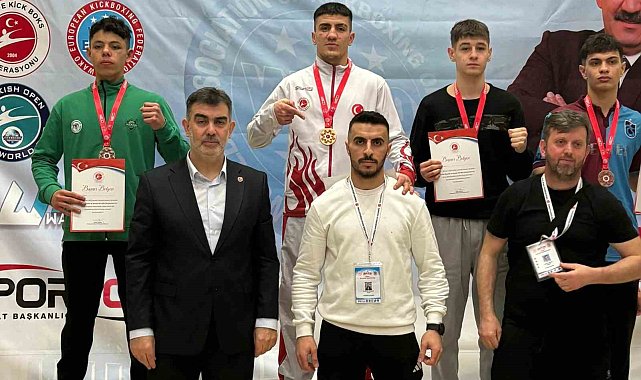 Türkiye Kick Boks Şampiyonasına Elazığ damgası