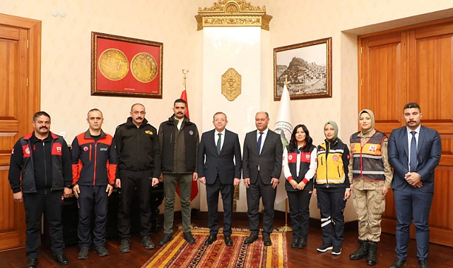 "11 Şubat 112 Günü kutlu olsun"
