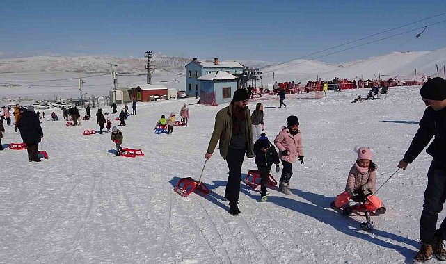 Abalı Kayak Merkezi'ne yoğun ilgi