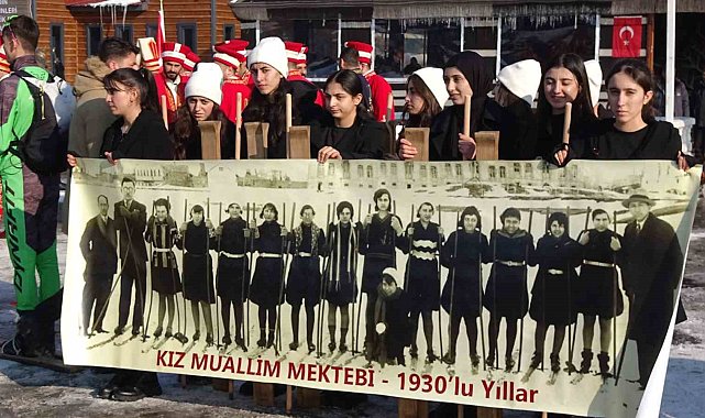 Asırlık o fotoğraflar yeniden canlandırıldı