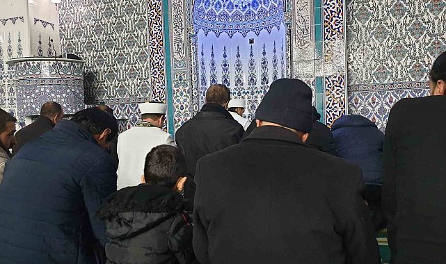 Başkale'de Berat Kandili idrak edildi