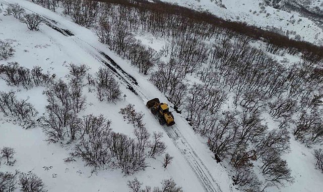 Bingöl'de 77 köy yolu ulaşıma kapandı
