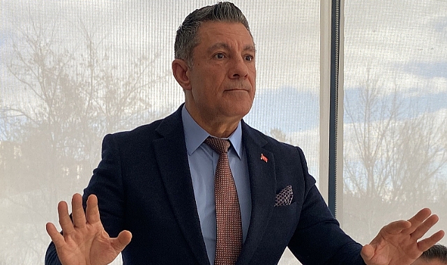 "Bir toplum kadına verdiği rolü kısmışsa, o toplumun abat olma şansı yoktur"