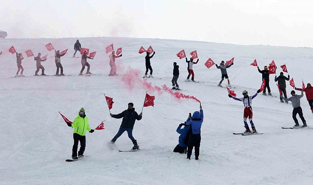Bitlis'te 4. Kar Festivali renkli görüntülere sahne oldu