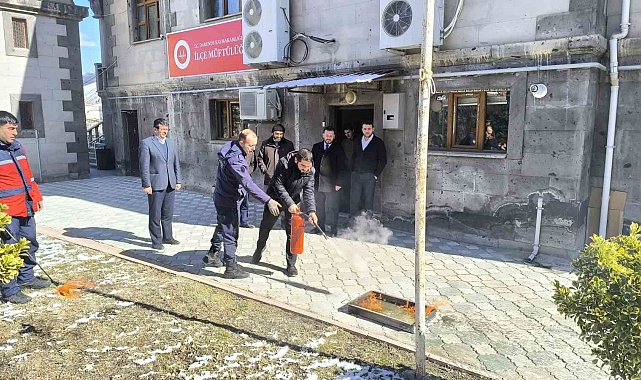 Darende Müftülüğü'nde yangın güvenliği eğitimi