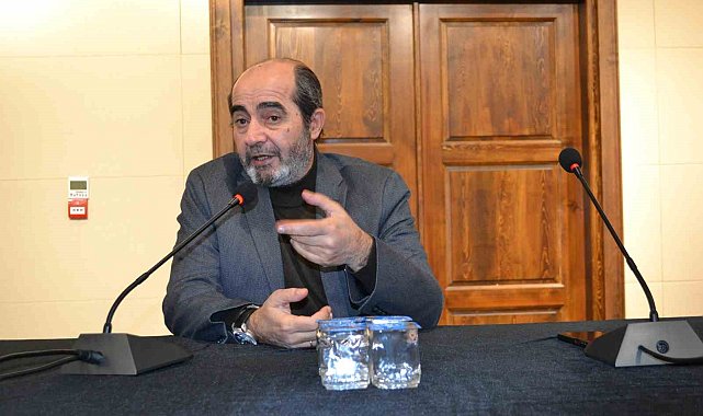 Dr. Öğretim Üyesi Ömer Demirbağ, öğrencilere Mevlana'yı anlattı