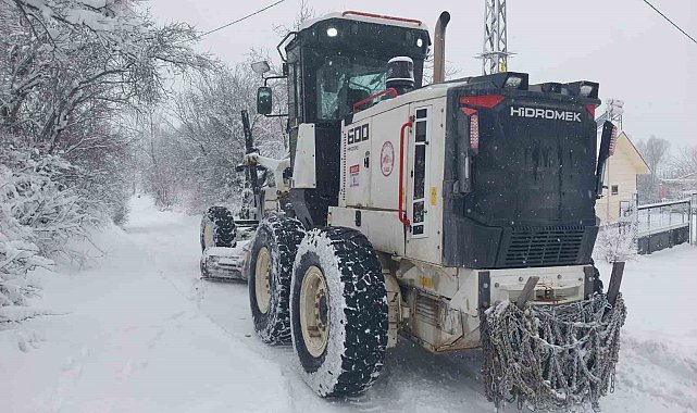 Elazığ'da 258 köy yolu ulaşıma açıldı