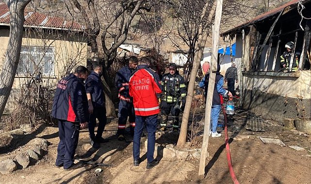 Elazığ'daki yangın faciasında ağır yaralanan genç kız hayatını kaybetti