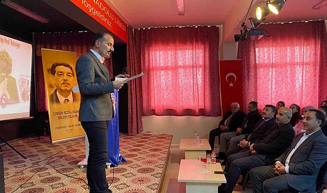 Eleşkirt'te lise öğrencilerine kitap okumanın önemi anlatıldı