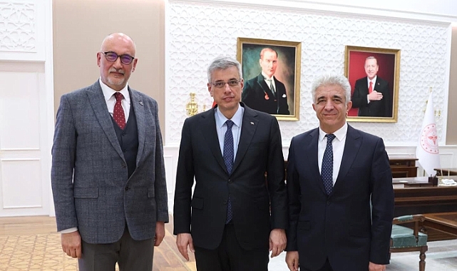 Eroğlu'ndan Bakan Memişoğlu'na ziyaret