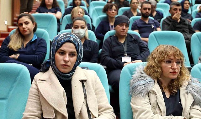 FÜ'de ''ajite hastaya yaklaşım'' eğitimi