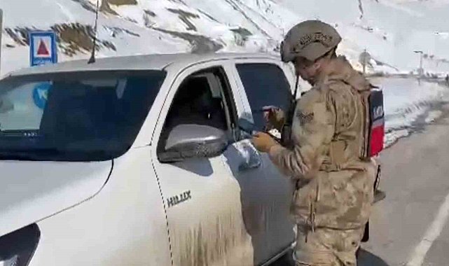 Hakkari'de izinsiz çakar lamba kullananlara ceza