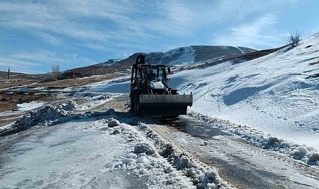 Iğdır'ın dağ köylerinde kapanan yollar açılıyor