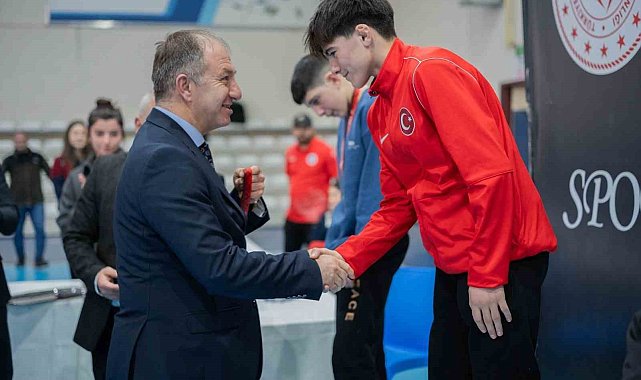 İlk madalyalar sahiplerini buldu