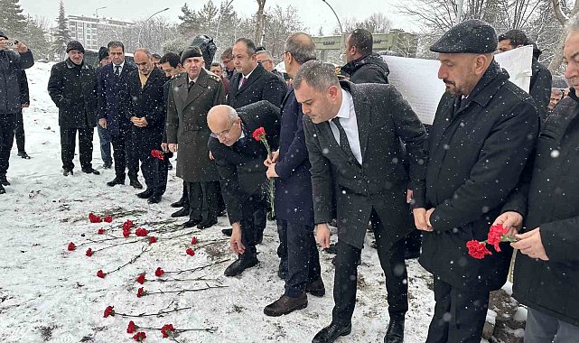 Malatya&#039;da 6 Şubat depreminde hayatını kaybedenler anıldı