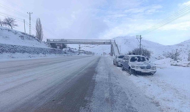 Malatya'da kar yağışı hayatı olumsuz etkiliyor