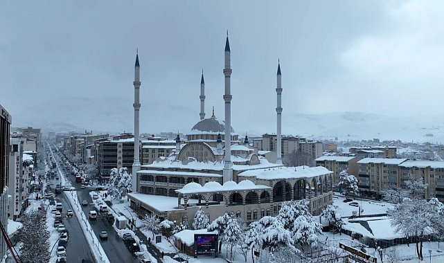 Muş'un karla kaplı eşsiz güzellikleri havadan görüntülendi