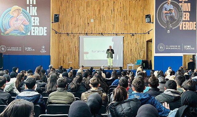 "Kur'an ve Bilim" konulu konferans düzenlendi