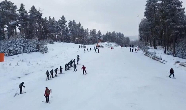 Sarıkamış kayak merkezi kayak tutkunlarını ağırlıyor
