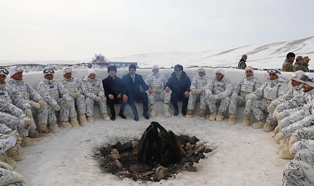 Erzurum Valisi Çiftçi, Kars'ta 'Kış Tatbikatı-2025'i izledi