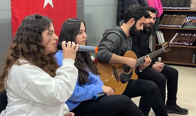 Yüksekova'da sınavlara hazırlanan öğrencilere moral