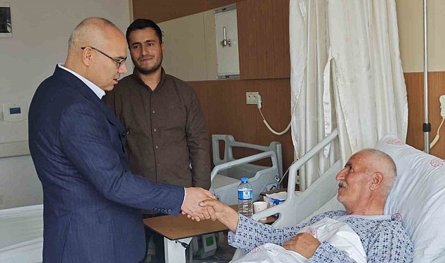 Ağrı Valisi Koç bayram ziyaretlerini gerçekleştirdi