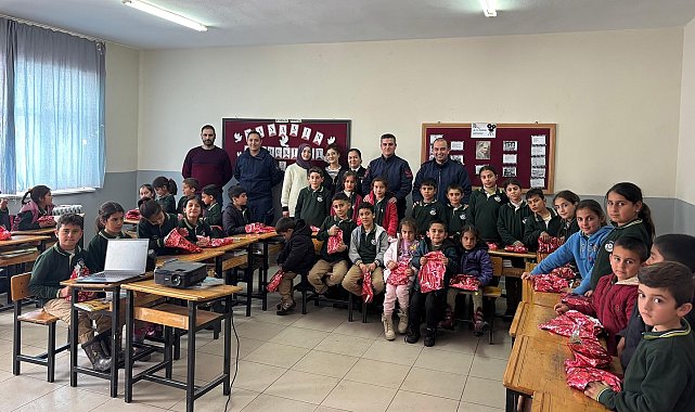 Ahlatlı öğrencilere 'Suda Boğulma Olaylarının Önlenmesi' eğitimi
