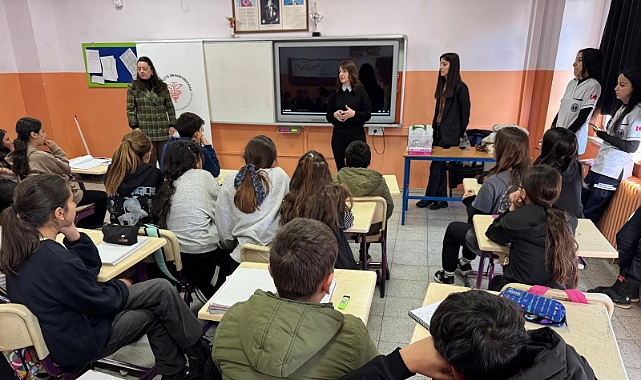 Ardahan'da "Ben Her Yerde Varım" projesiyle bilinçlendiriyor