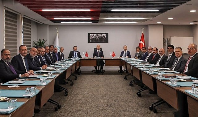Atatürk Üniversitesi Rektörü Prof. Dr. Hacımüftüoğlu, Dünya Su Günü: Su Verimliliği Zirvesi'ne katıldı