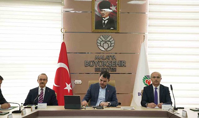 Bakan Kurum, Malatya'da il koordinasyon toplantısına katıldı