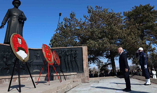 Başkan Sekmen; "12 Mart; Türk'ün tarihinde önemli sayfa, kutlu bir zafer günüdür"