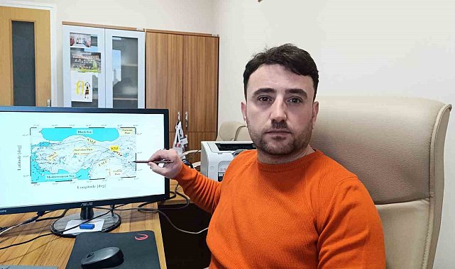 Deprem uzmanından uyarı: "Hakkari'de sarsıntılar devam edecektir"