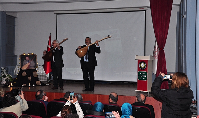 Devlet sanatçısı Aşık Murat Çobanoğlu, Kars’ta törenle anıldı