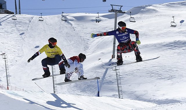 Dünya Snowboard Kupası'nda madalyalar sahiplerini buldu