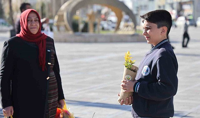Elazığ'da 23 bin fidan dağıtıldı