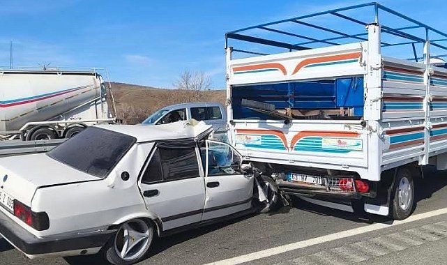 Elazığ'da trafik kazası: 2 yaralı