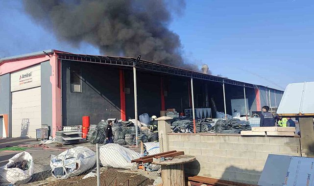 Erzincan OSB'de korkutan yangın