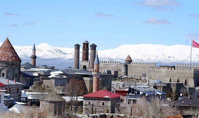 Erzurum'da erkeklerde Ahmet, kadınlarda Zeynep ismi çok
