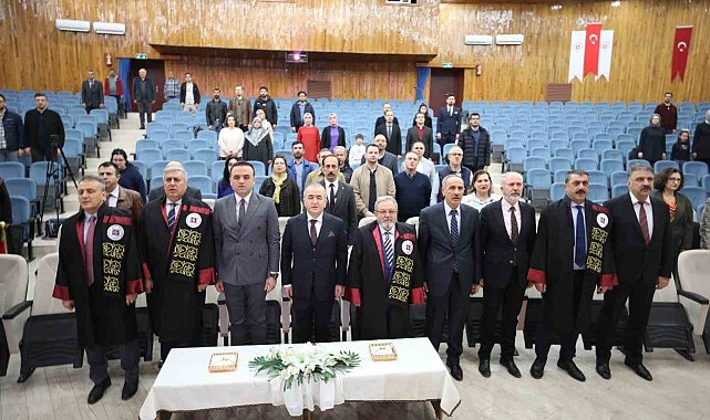 FÜ&#039;de 14 Mart Tıp Bayramı kutlandı