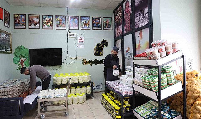 Gönül elçilerinden Ramazan ayında yaşlı ve kimsesizlere sahur ile iftar desteği