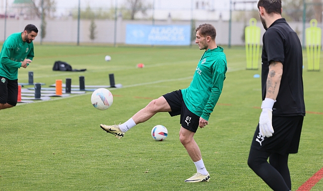 Iğdır FK, play-off sıralamasına girmek için Ümraniyespor karşısına çıkacak