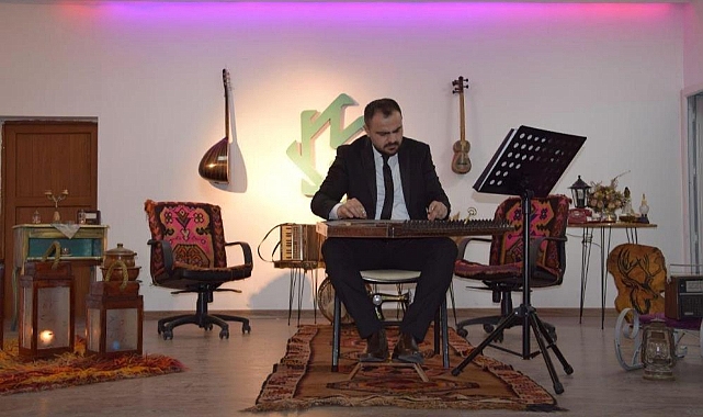 Kağızman'da panel ve müzik dinletisi