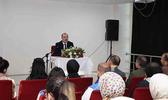 Kaymakamdan gençlere nasihat